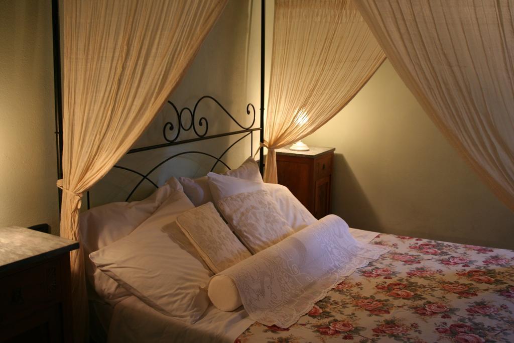 Villa Antico Casale Pozzuolo Seggiano Habitación foto