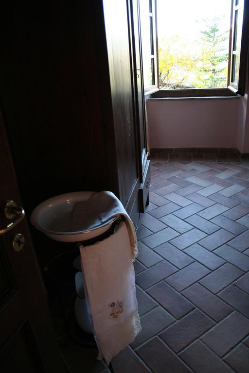 Villa Antico Casale Pozzuolo Seggiano Habitación foto