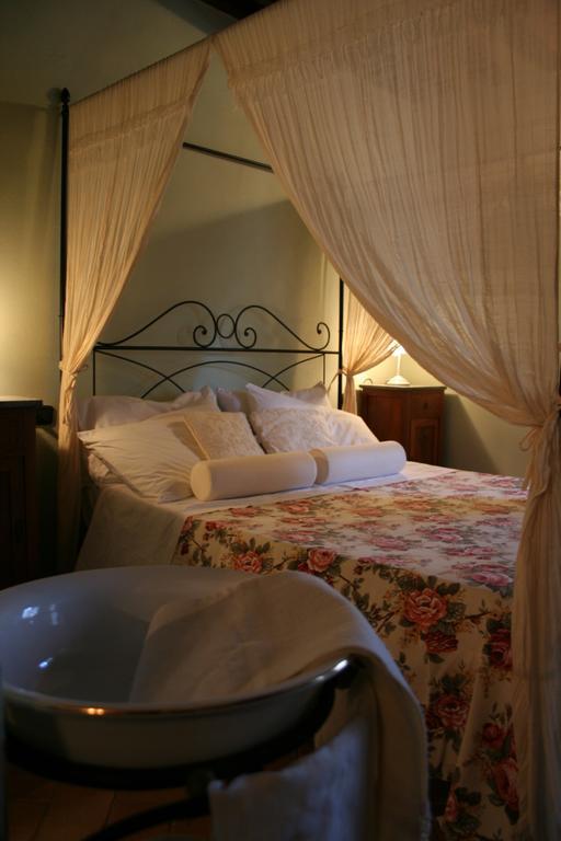 Villa Antico Casale Pozzuolo Seggiano Habitación foto